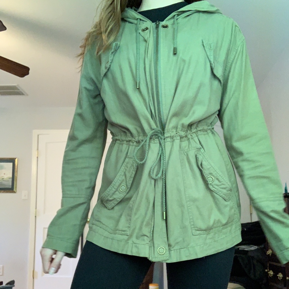 army green jacket - Picture 3 of 4
